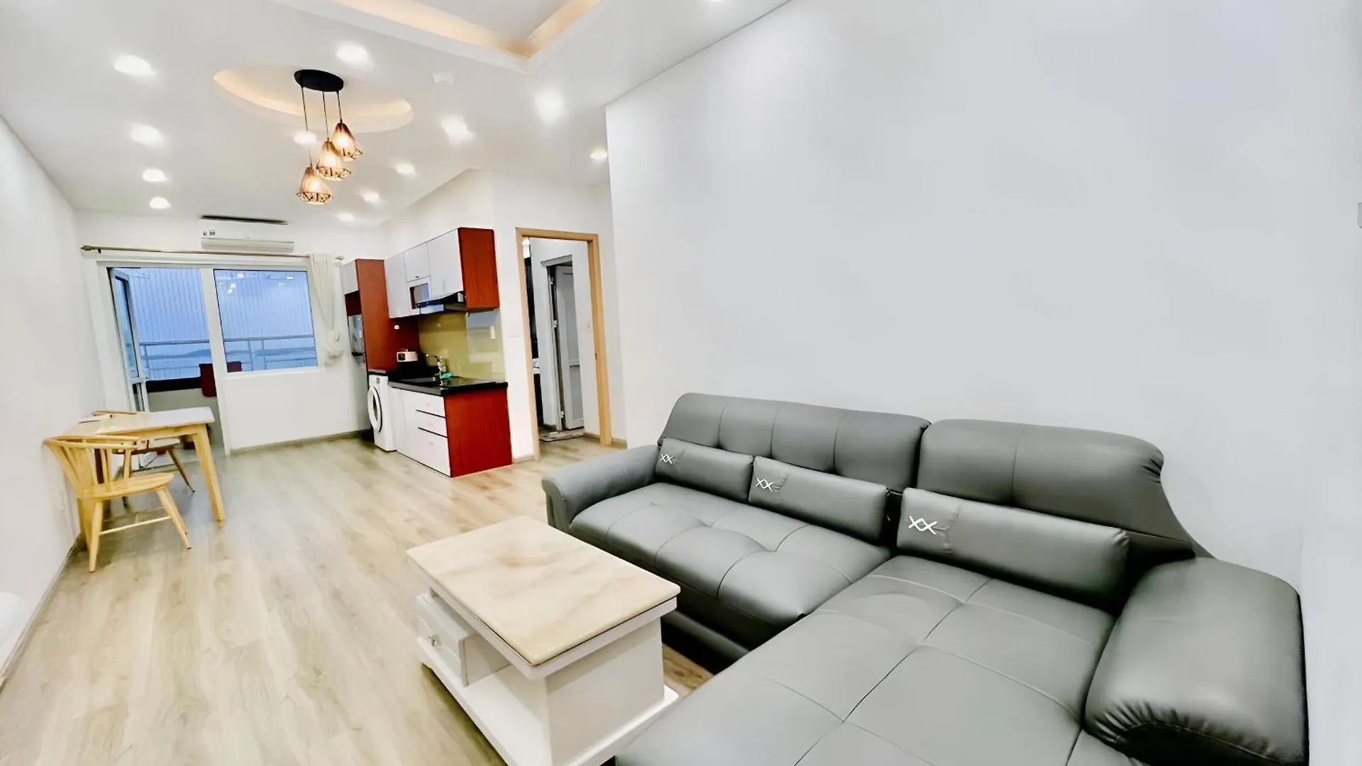 Chill Apartment Hon Chong Beach Nha Trang Vietnam